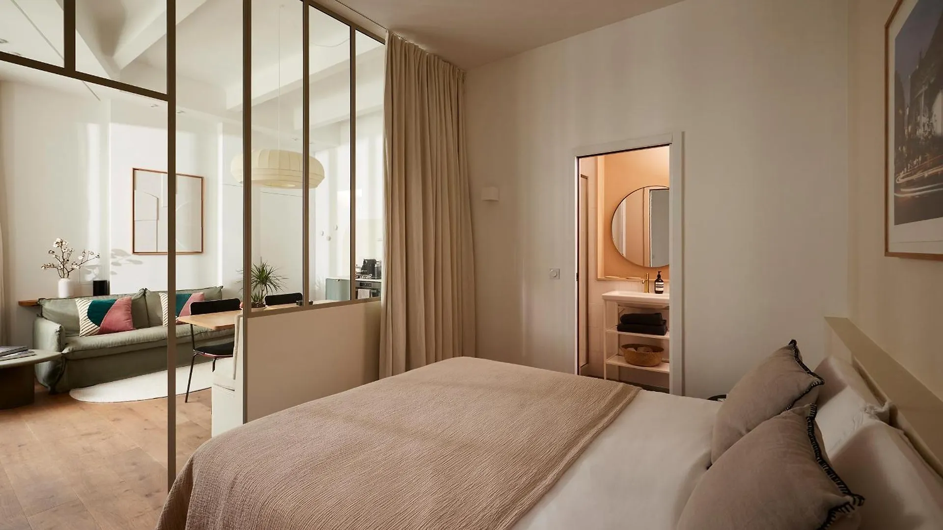 Art Deco Loft - 2Br And 2Ba Near Canal Saint Martin Paris 0*,  France
