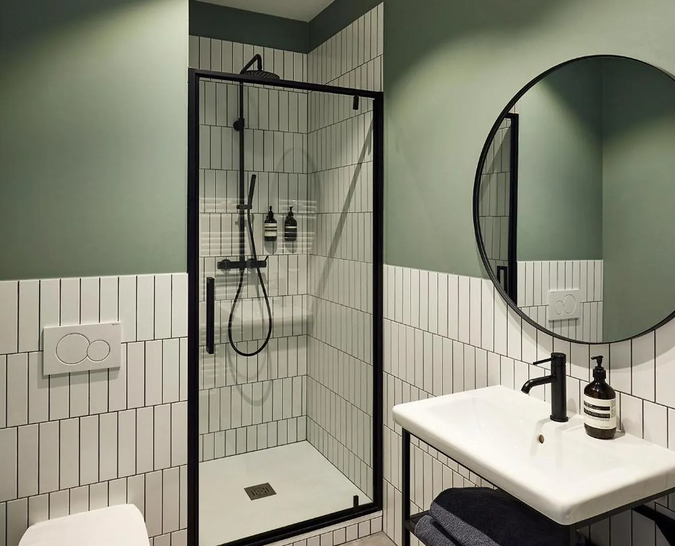 Art Deco Loft - 2Br And 2Ba Near Canal Saint Martin Paris Apartment